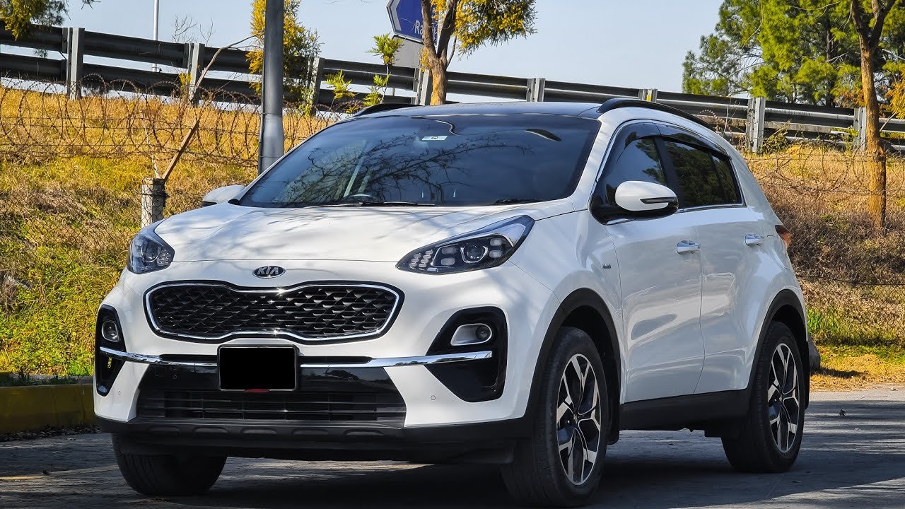 Kia Sportage SUV car rental in Lahore